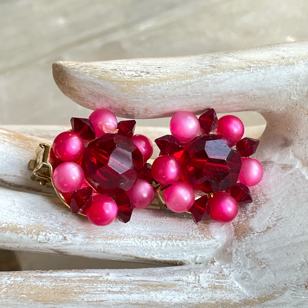 Vtg Lisner Fuchsia Pink Bead Red Ab Cluster Clip On Midcentury Earrings 28$